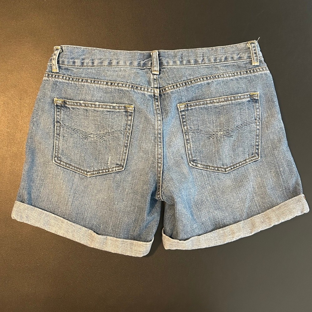 Gap 1969 Sexy Boyfriend Denim Shorts Light Wash Distressed Cuffed Size 28 6 - Picture 5 of 9
